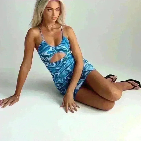 Princess Polly Ocean Mini Dress Blue - Picture 1 of 4